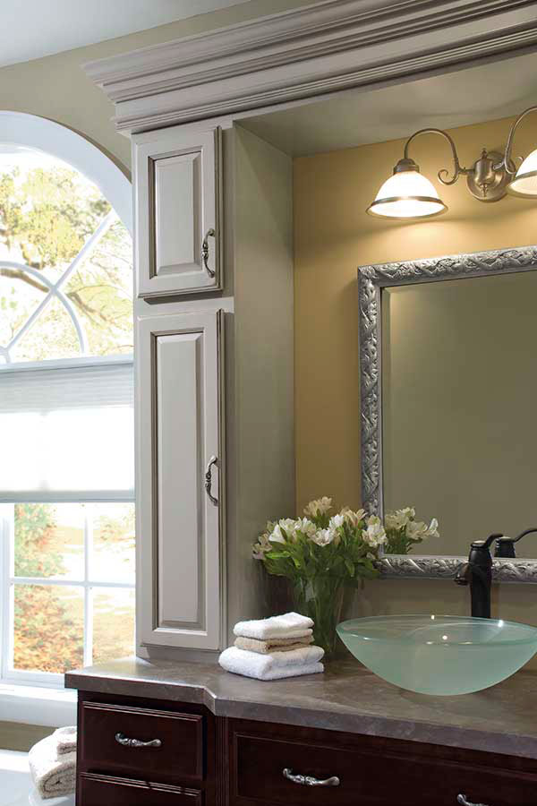 /file/media/midcontinent/products/specialty_cabinets/4pridtlccomhtma.jpg